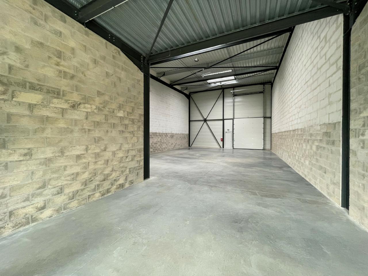 Local d'activité Flins-sur-Seine 381m² Vente local d'activité Flins-sur-Seine Yvelines OVACT2422183 9